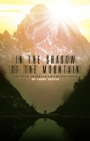 山の影で（ラリー・タトル）【In The Shadow Of The Mountain】